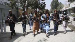 طالبان تُهاجم مخابئ تؤوي عناصر من تنظيم "داعش" شمال كابل 