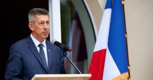 بيلاروسيا تطلب من السفير الفرنسي مُغادرة أراضيها دون سبب واضح