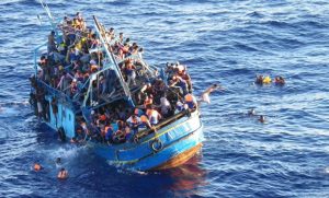 اليونان تبدأ بـ "أكبر عملية" إنقاذ للمهاجرين شرق المتوسط