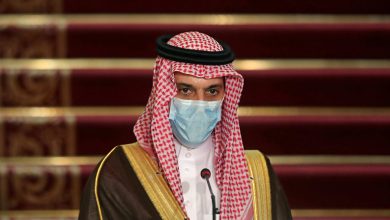 وزير الخارجية السعودي يشير لأمرٍ "مُقلق" مرتبط بحزب الله في لبنان