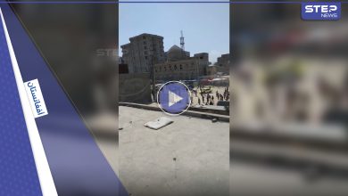 بالفيديو|| مشاهد لانفجار استهدف مسجداً مكتظاً بالمصلين خلّف قتلى وجرحى.. وداعش يتبناه
