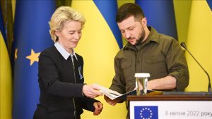 الاتحاد الأوروبي يُحدد موعد البت بطلب انضمام أوكرانيا لأوروبا